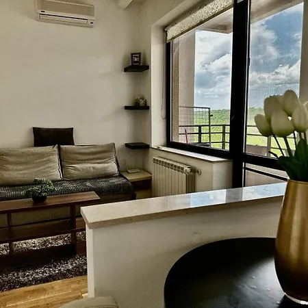 Apartment Peaceful With A Forest View