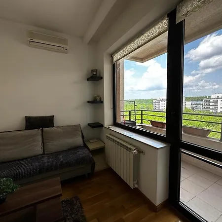Peaceful With A Forest View Apartment *